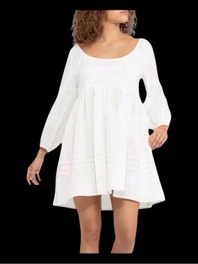 SANCTUARY Ivory Mini Dress, Crotchet Overlay on Top, Size XXS.
